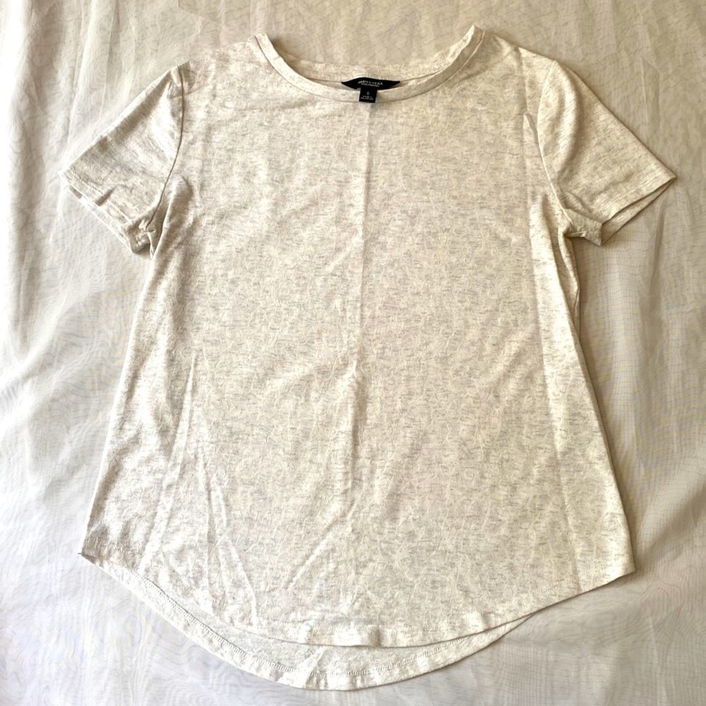 Simply Vera White Tee